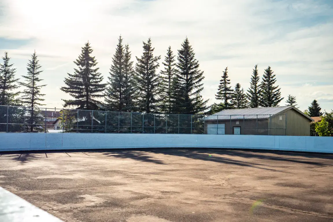 Deer Ridge community in Calgary